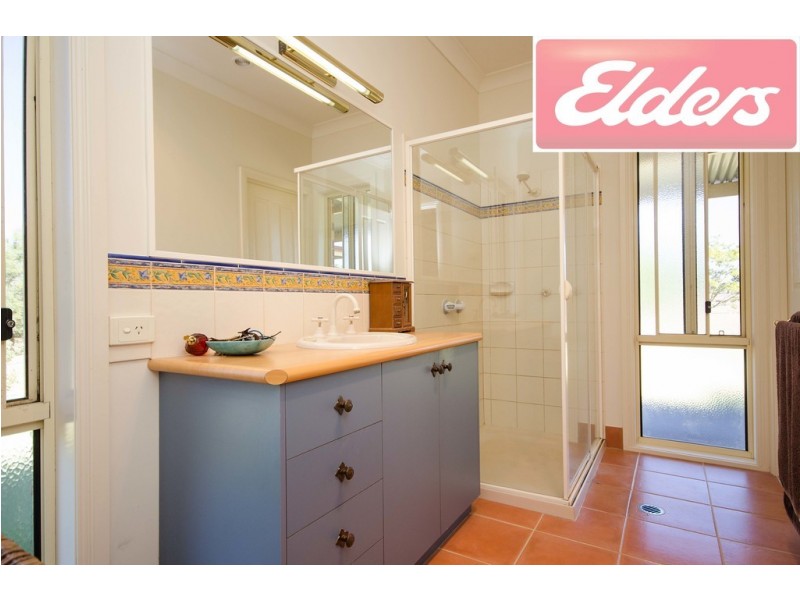 59-61 Huon Kiewa Road, Tangambalanga VIC 3691