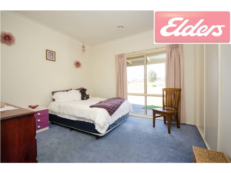 59-61 Huon Kiewa Road, Tangambalanga VIC 3691