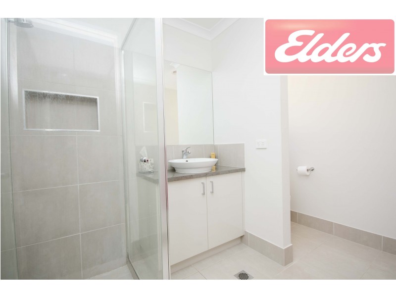 43 Victoria Cross Parade, Wodonga VIC 3690