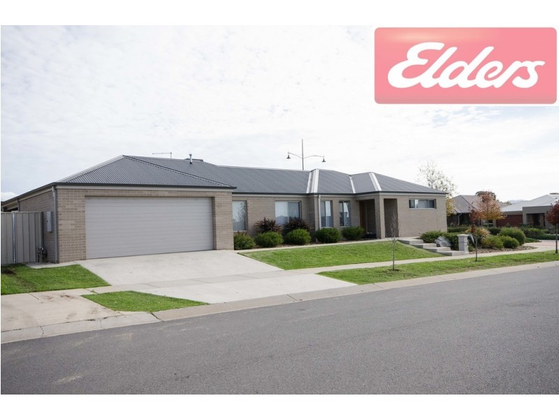 43 Victoria Cross Parade, Wodonga VIC 3690