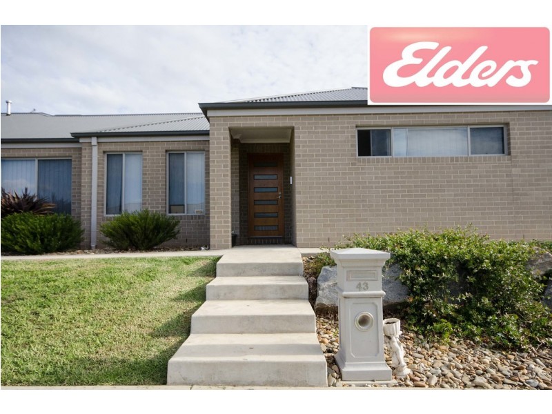 43 Victoria Cross Parade, Wodonga VIC 3690
