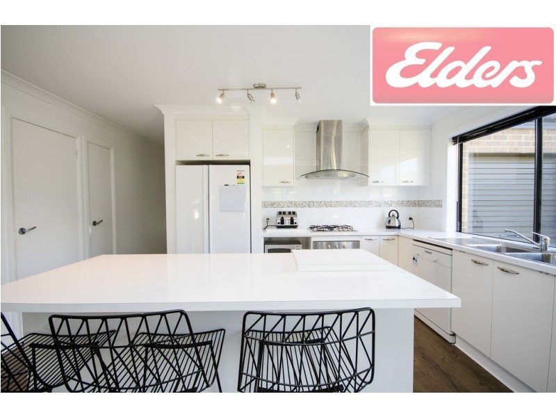 33 Victoria Cross Parade, Wodonga VIC 3690