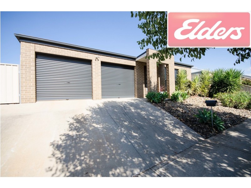 33 Victoria Cross Parade, Wodonga VIC 3690
