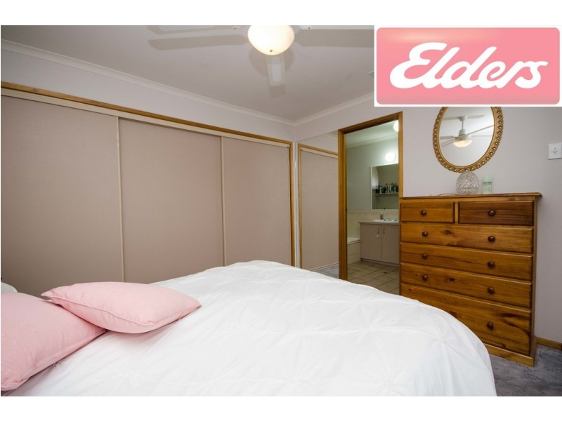 18 Templeton Place, Wodonga VIC 3690