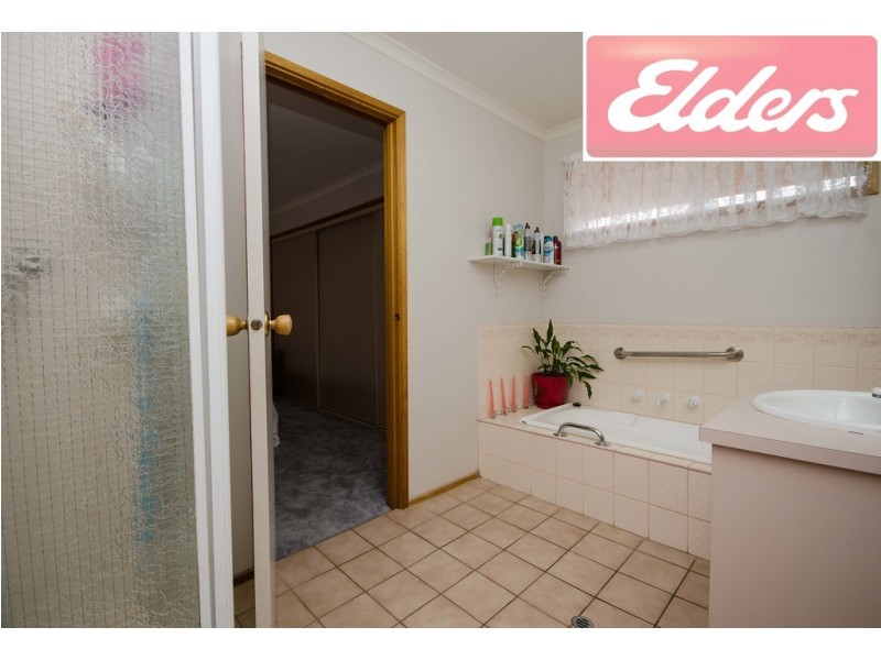 18 Templeton Place, Wodonga VIC 3690