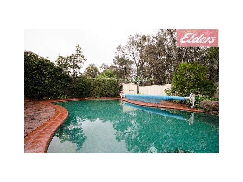 36 Peacock Avenue, West Wodonga VIC 3690