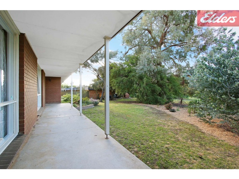 5 Hall Court, Wodonga VIC 3690