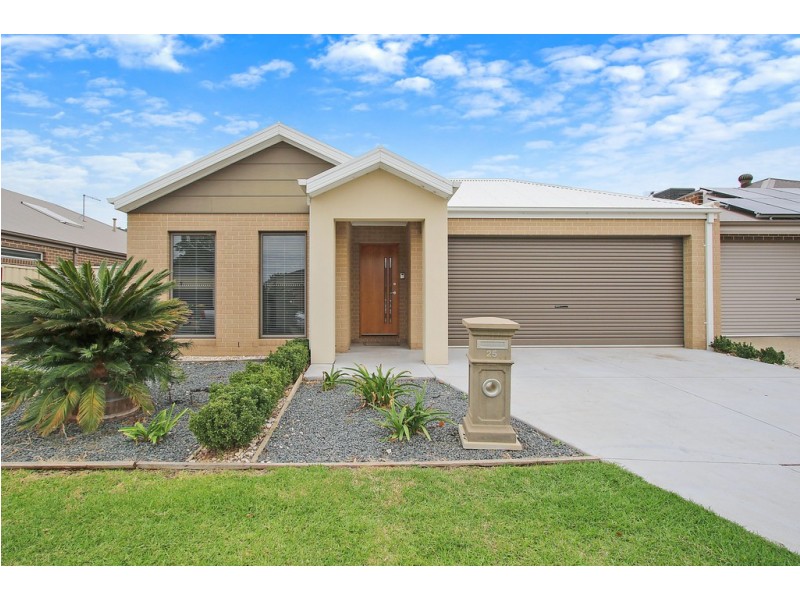 25 Castleton Street, Wodonga VIC 3690