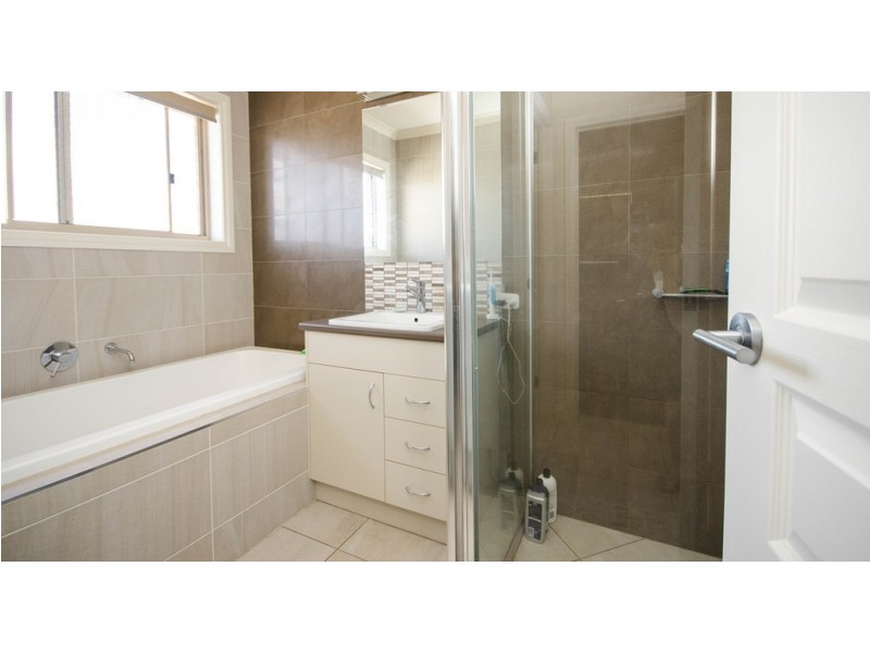 4 Ivers Place, Wodonga VIC 3690