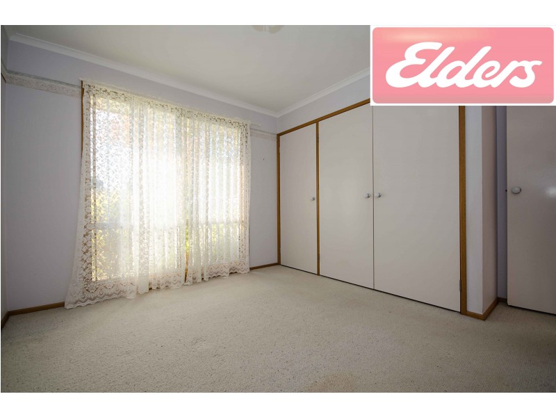 9 Meyer Place, Thurgoona NSW 2640