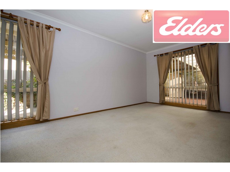 9 Meyer Place, Thurgoona NSW 2640