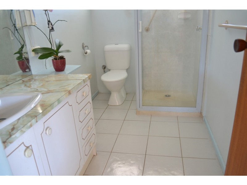 173 Kiewa Valley Highway, Tawonga VIC 3697