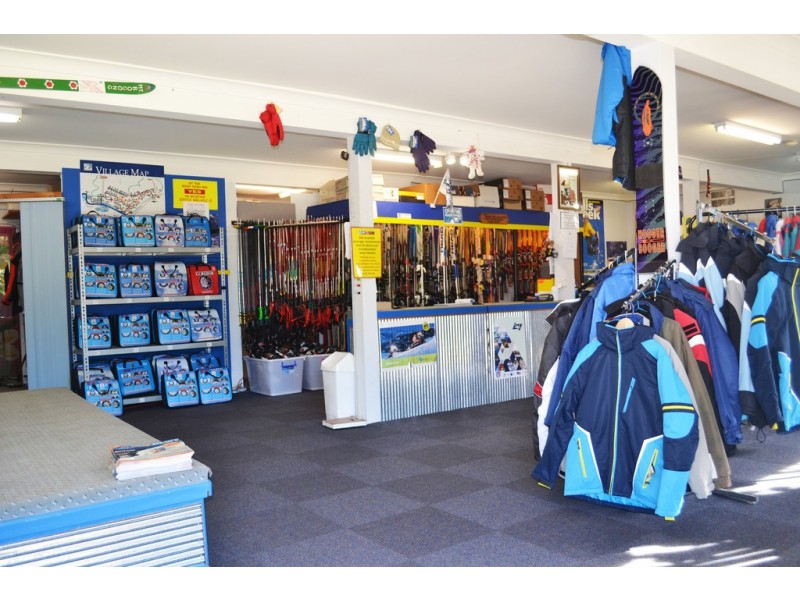 173 Kiewa Valley Highway, Tawonga VIC 3697