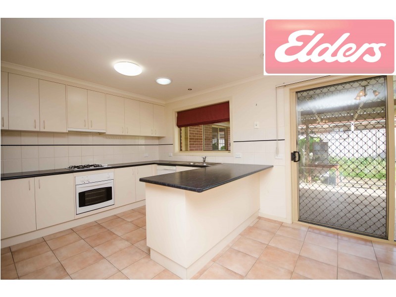 2 Flag Place, Wodonga VIC 3690