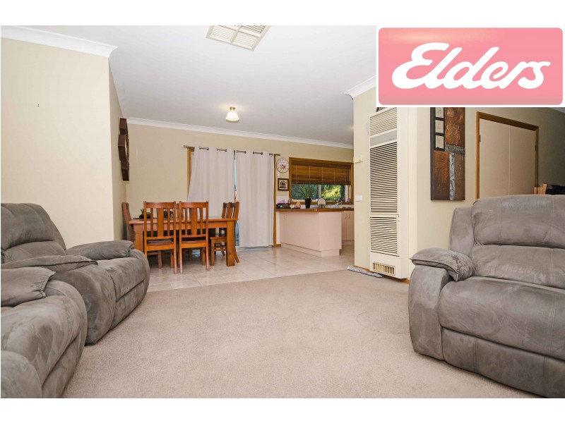 1/11 Billy Hughes Court, Wodonga VIC 3690