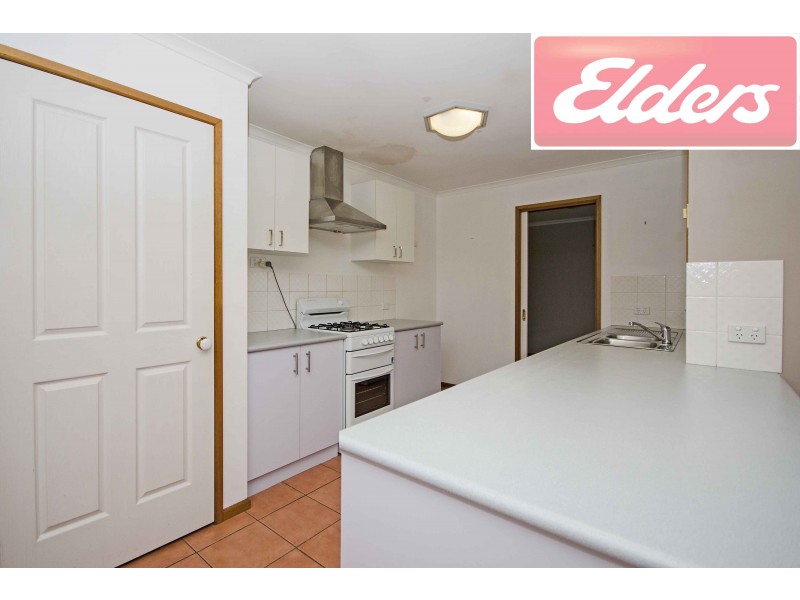 15 Condon Street, Lavington NSW 2641