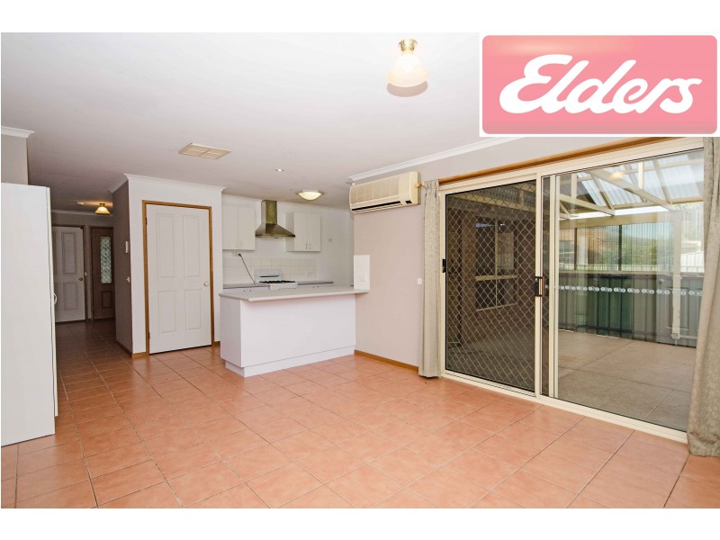 15 Condon Street, Lavington NSW 2641