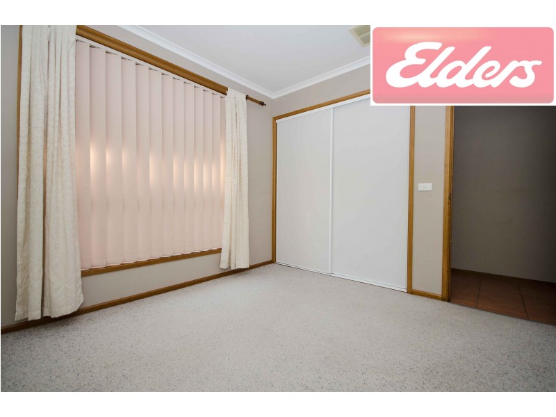 15 Condon Street, Lavington NSW 2641