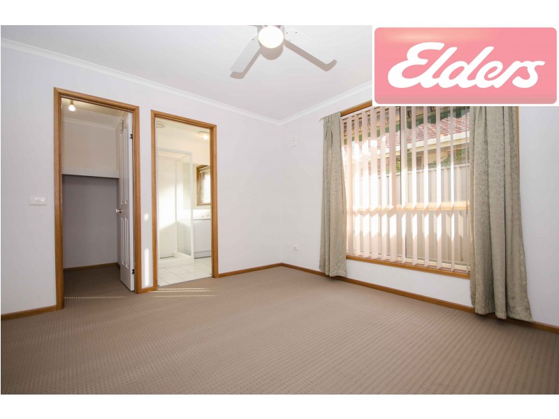 15 Condon Street, Lavington NSW 2641