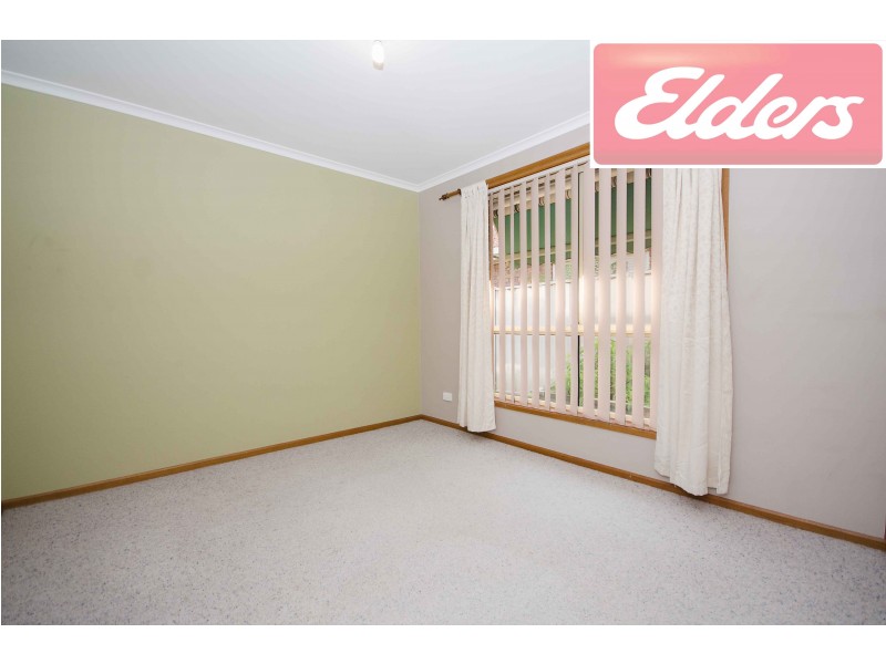 15 Condon Street, Lavington NSW 2641