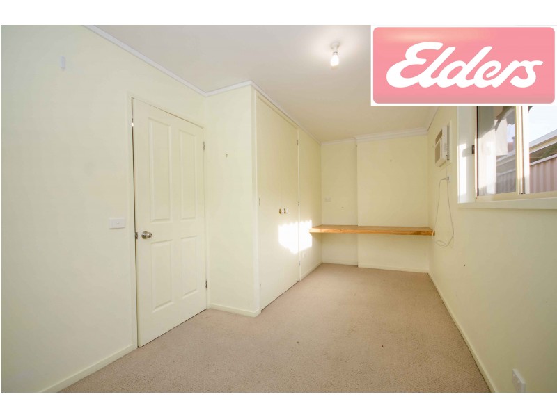 15 Condon Street, Lavington NSW 2641