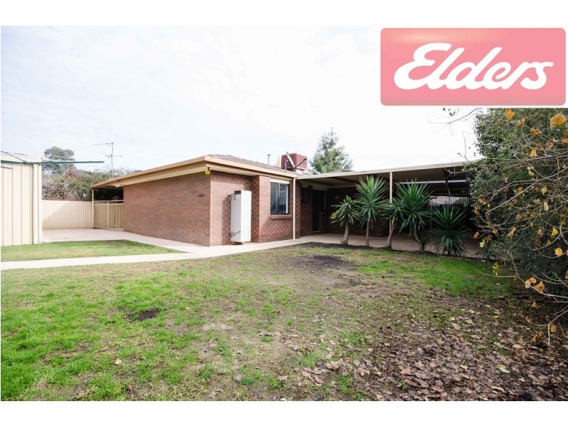 8 Pitmedden Drive, West Wodonga VIC 3690