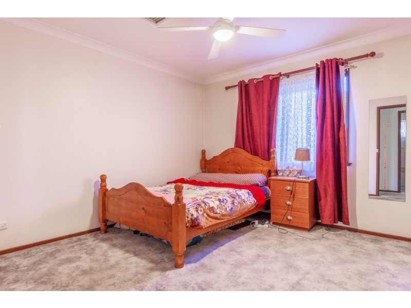 394 Colley Street, Lavington NSW 2641