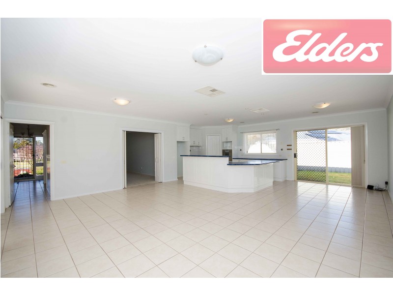 14 Wren Court, Wodonga VIC 3690