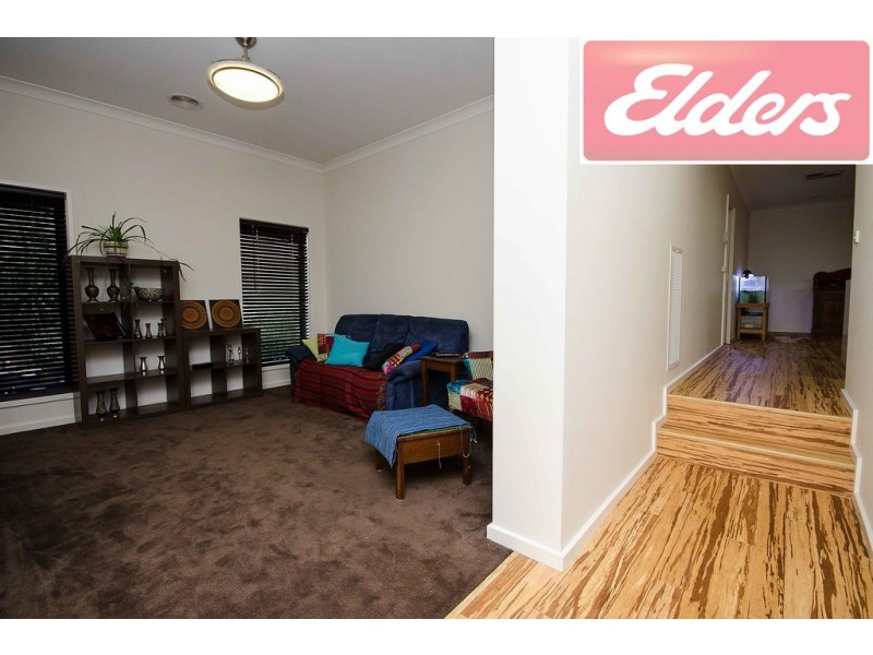 61 Craig Circuit, Leneva VIC 3691