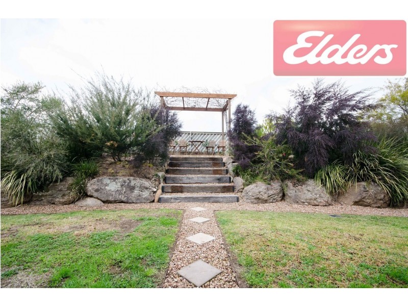 61 Craig Circuit, Leneva VIC 3691