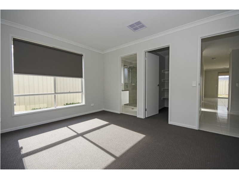 73 Margaret Court Drive, Baranduda VIC 3691