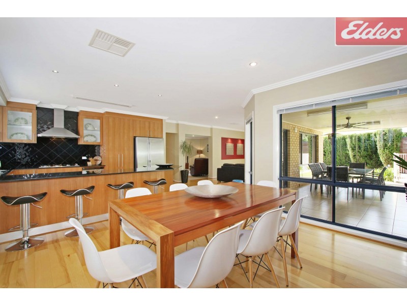 6 Montclair Avenue, Wodonga VIC 3690