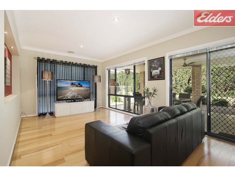 6 Montclair Avenue, Wodonga VIC 3690