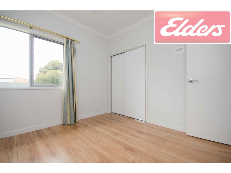 584 Hague Street, Lavington NSW 2641