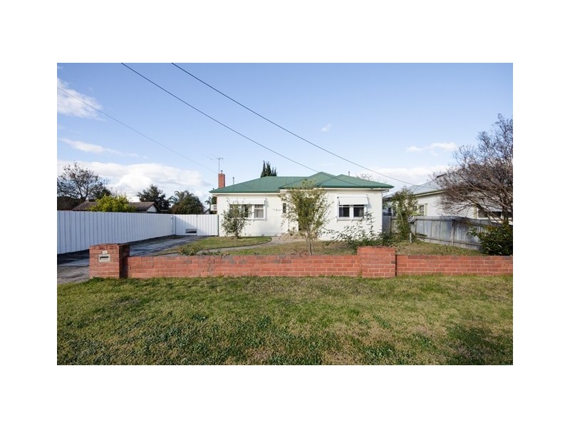1014 Baratta Street, North Albury NSW 2640