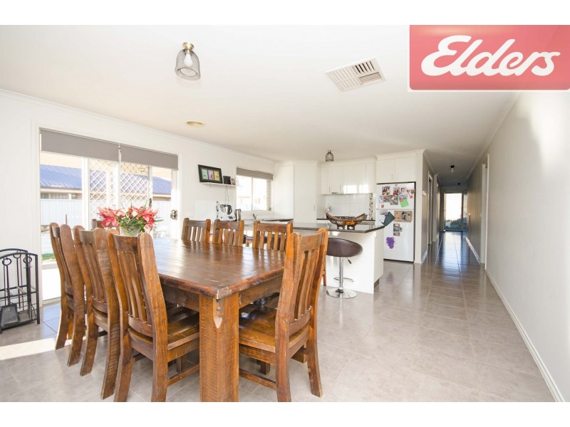 18 Bremer Avenue, Wodonga VIC 3690
