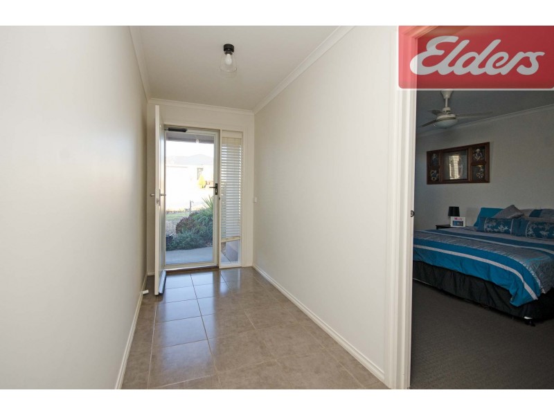 18 Bremer Avenue, Wodonga VIC 3690