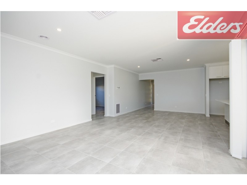 24 Strickland Street, Wodonga VIC 3690