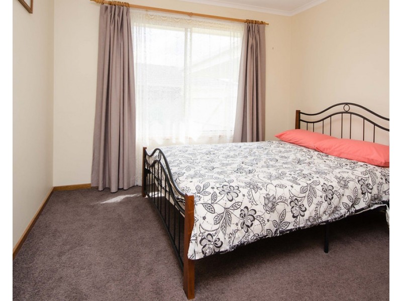 2/23 Chifley Street, Wodonga VIC 3690