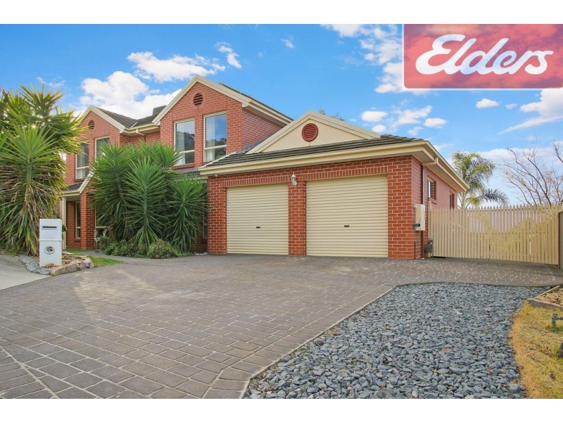 6 The Court, Wodonga VIC 3690
