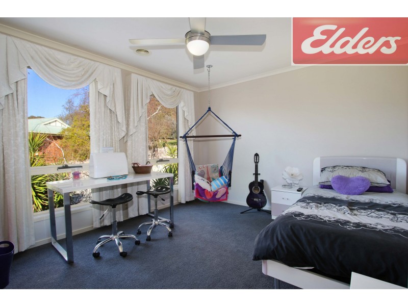 6 The Court, Wodonga VIC 3690