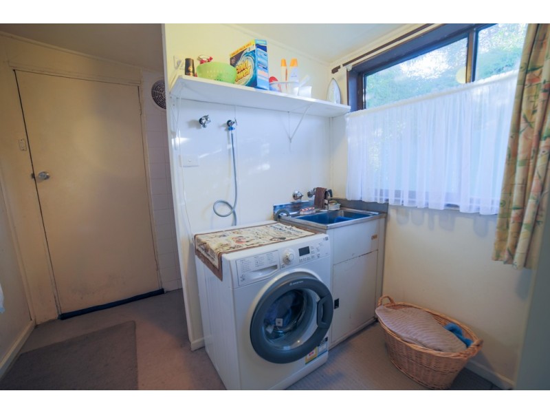 36 Valley Avenue, Mount Beauty VIC 3699