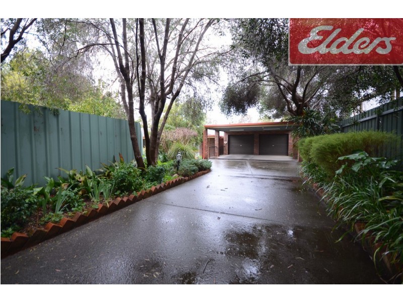 17 Bourke Crescent, Wodonga VIC 3690