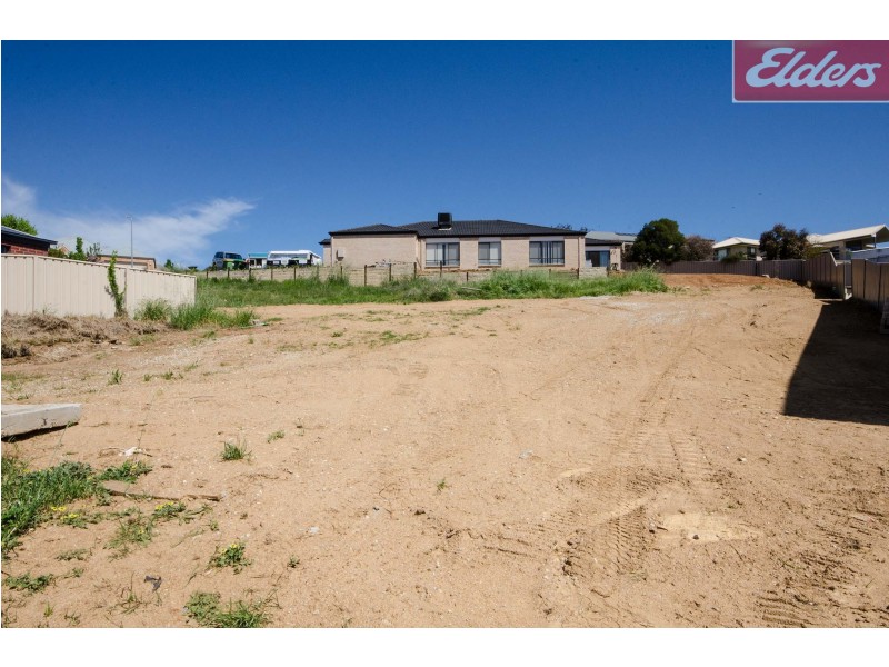 35 Clarendon Avenue, Wodonga VIC 3690