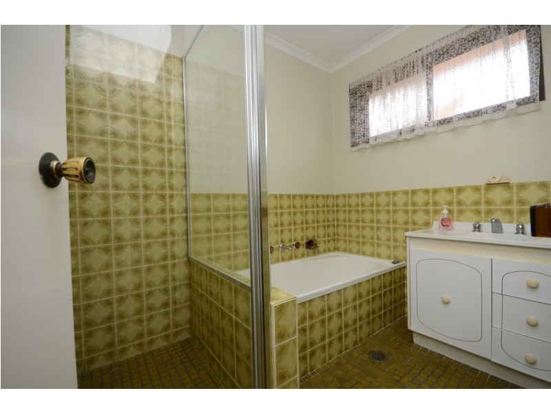 6/384 Kaylock Road, Lavington NSW 2641