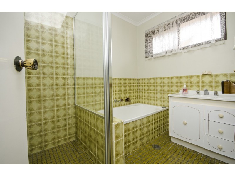 6/384 Kaylock Road, Lavington NSW 2641