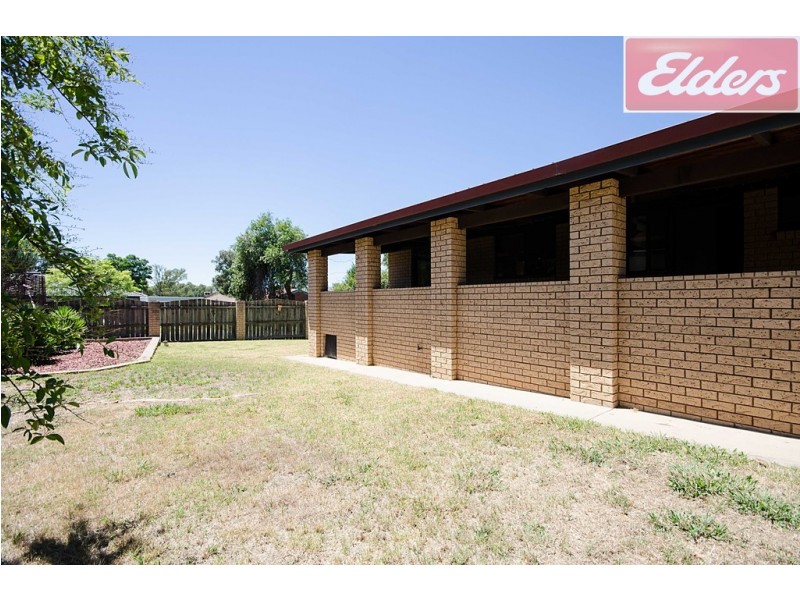 1 Benambra Court, Thurgoona NSW 2640