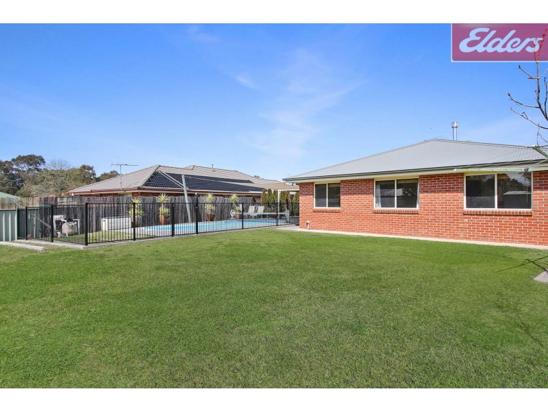 20 The Grove, Thurgoona NSW 2640