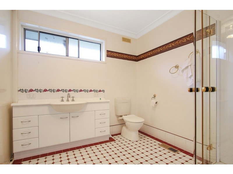 151 De Kerilleau Drive, Wodonga VIC 3690