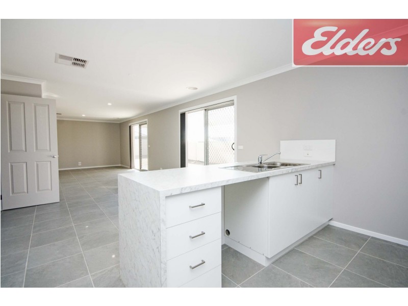 26 Rogers Avenue, Wodonga VIC 3690